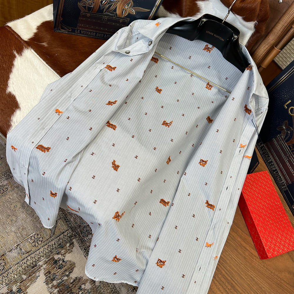 LV UNISEX SHIRT(size:S|M|L|XL)