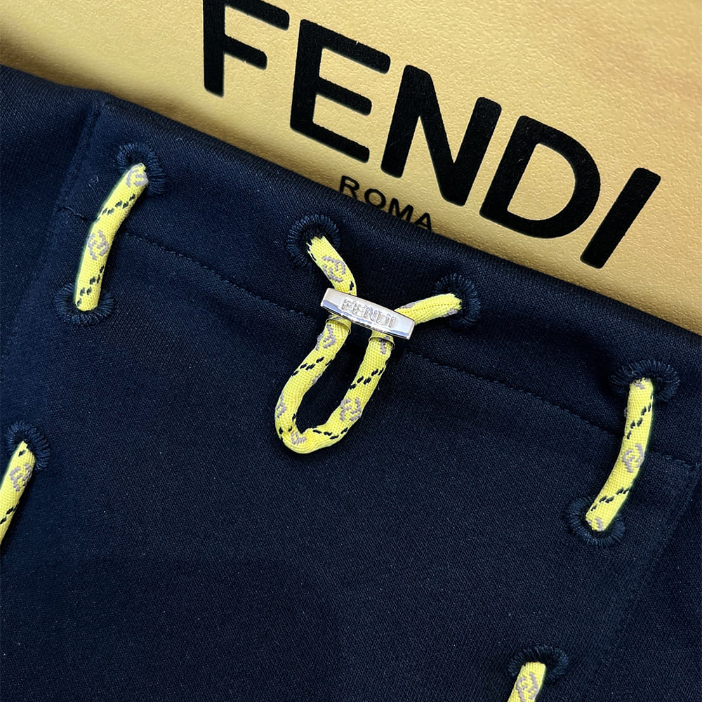 F**di UNISEX SHIRT(size:S|M|L|XL)