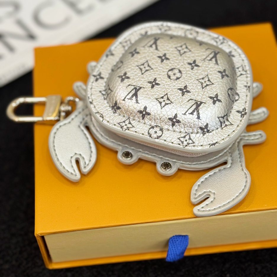 LV CRAB bag