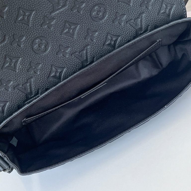 LV S-Cape Messenger